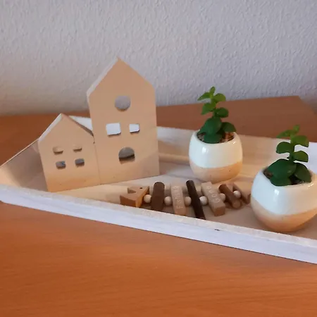 Haus-am-deich-wohnung-5 Apartman *